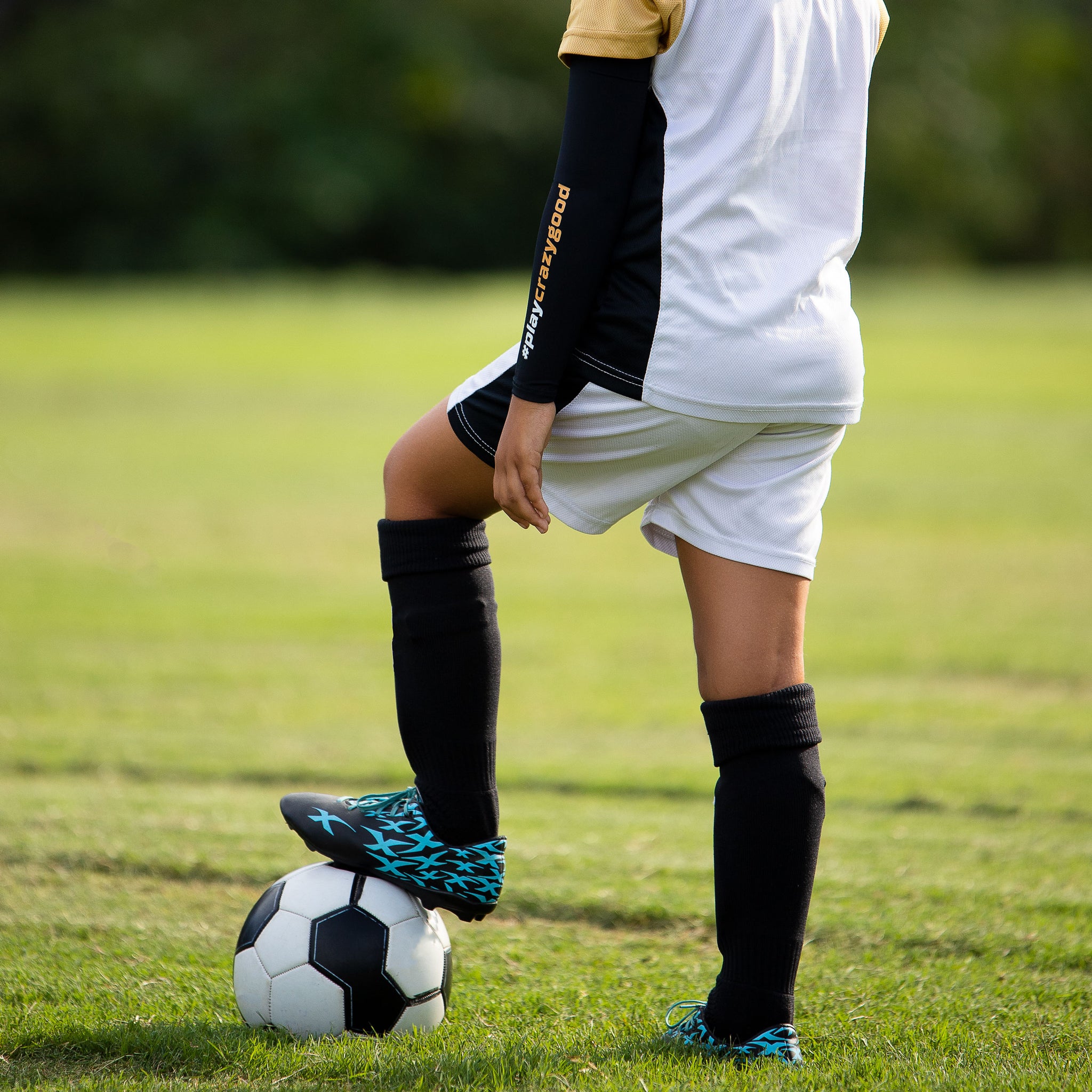 Safe and Stylish with Crazy Arms: The Best Arm Sleeves for Kids' Sport –  crazyarms