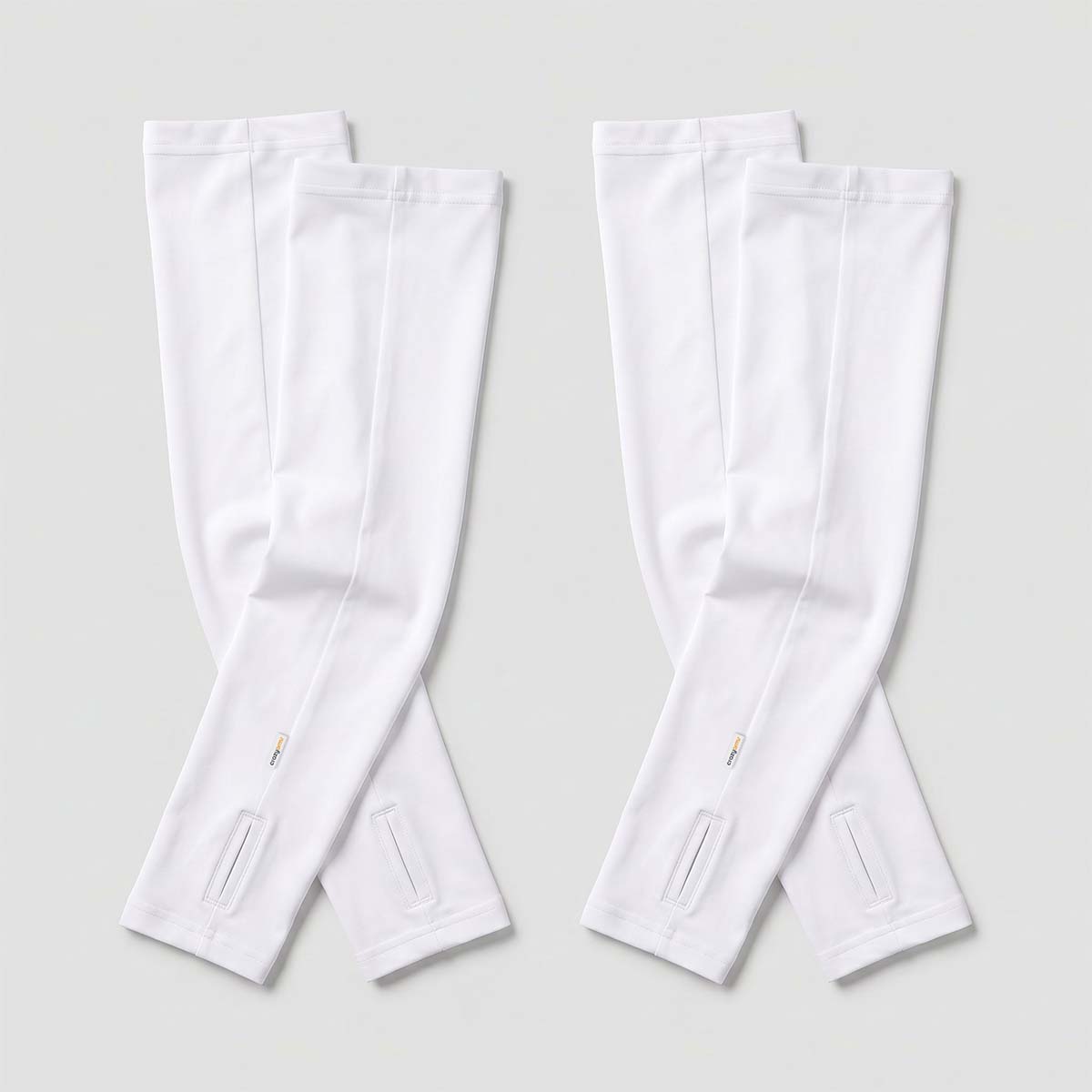 WhiteThumbholeSleevesx2BundleCrazyArms01.jpg