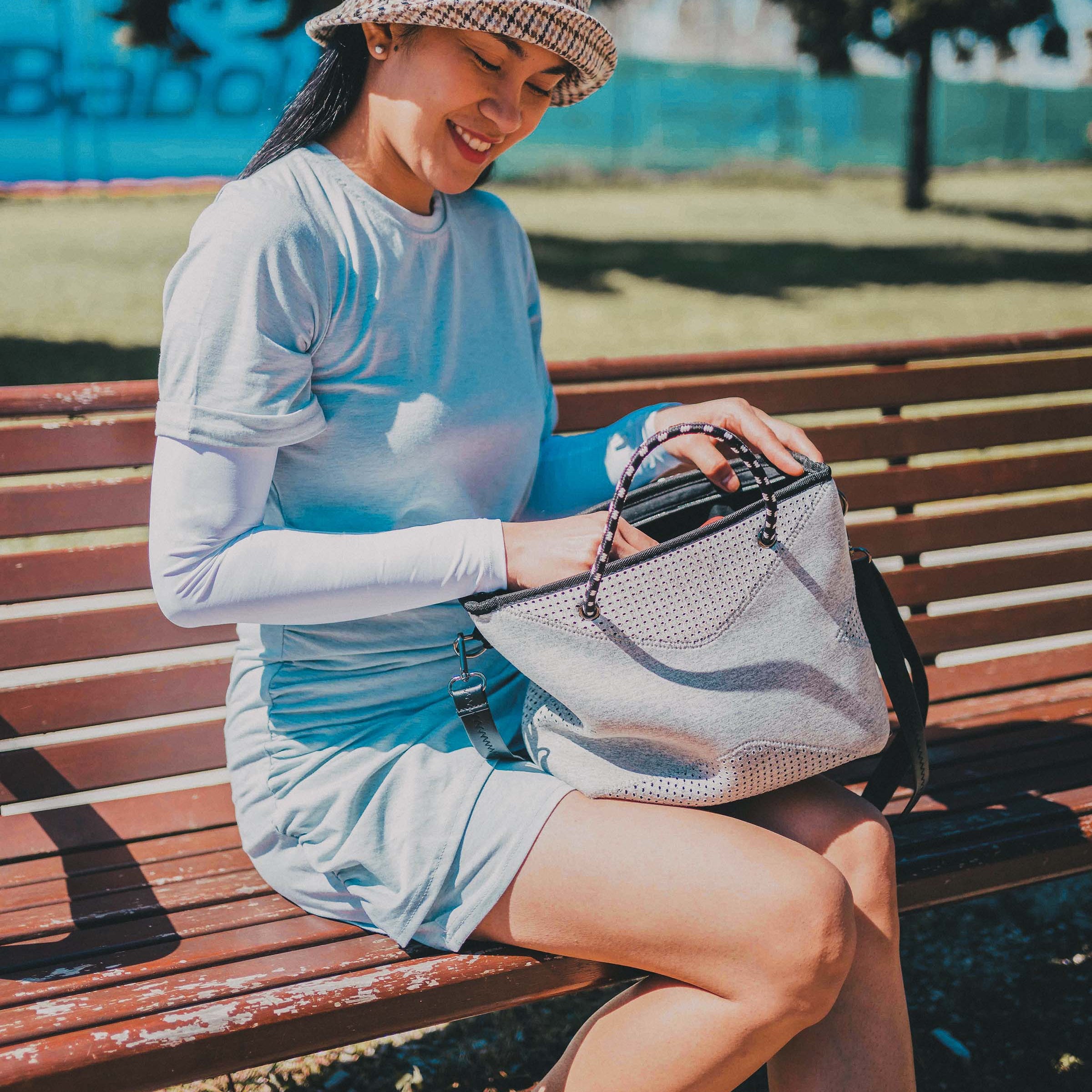 Women_Hero_-_V3_-_AKG06834.jpg