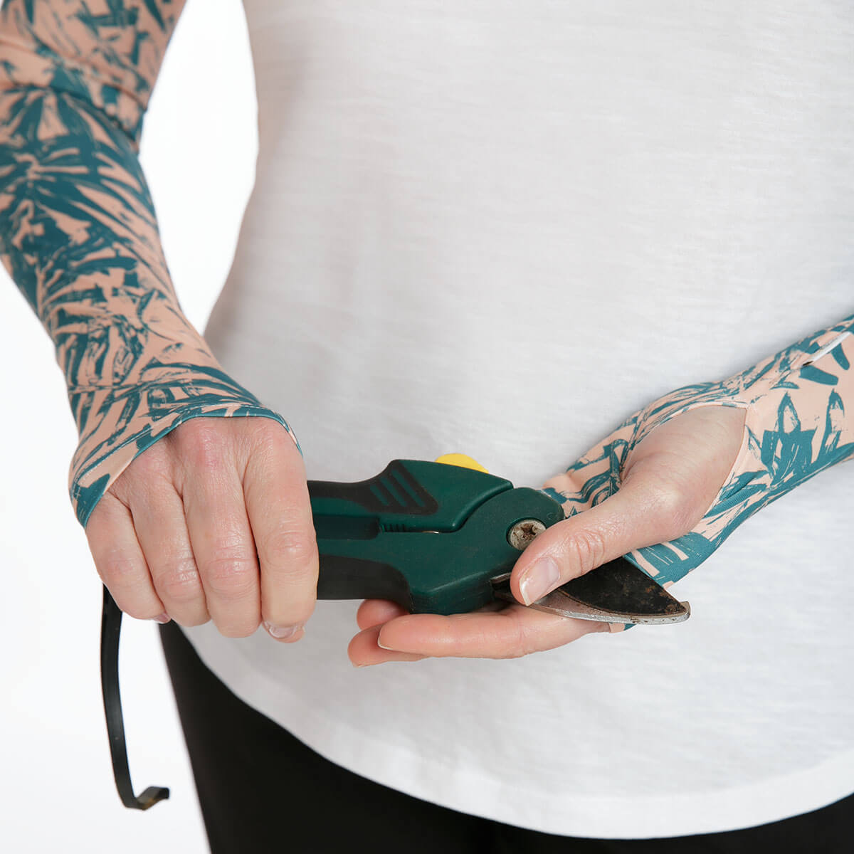 crazy-arms-0409.jpg