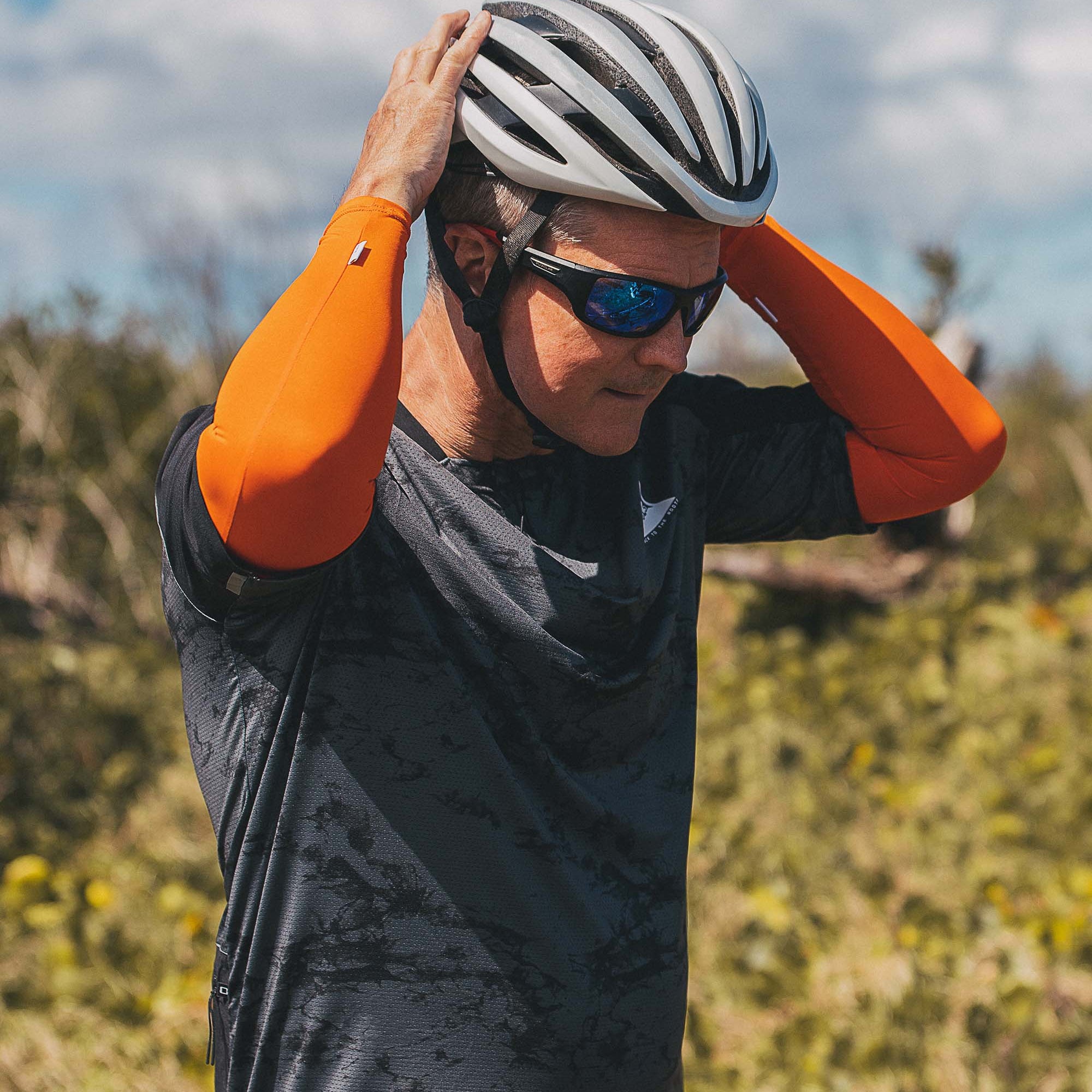 crazy-arms-homepage-header-cycling-IMG_3412-2-mob-01.jpg