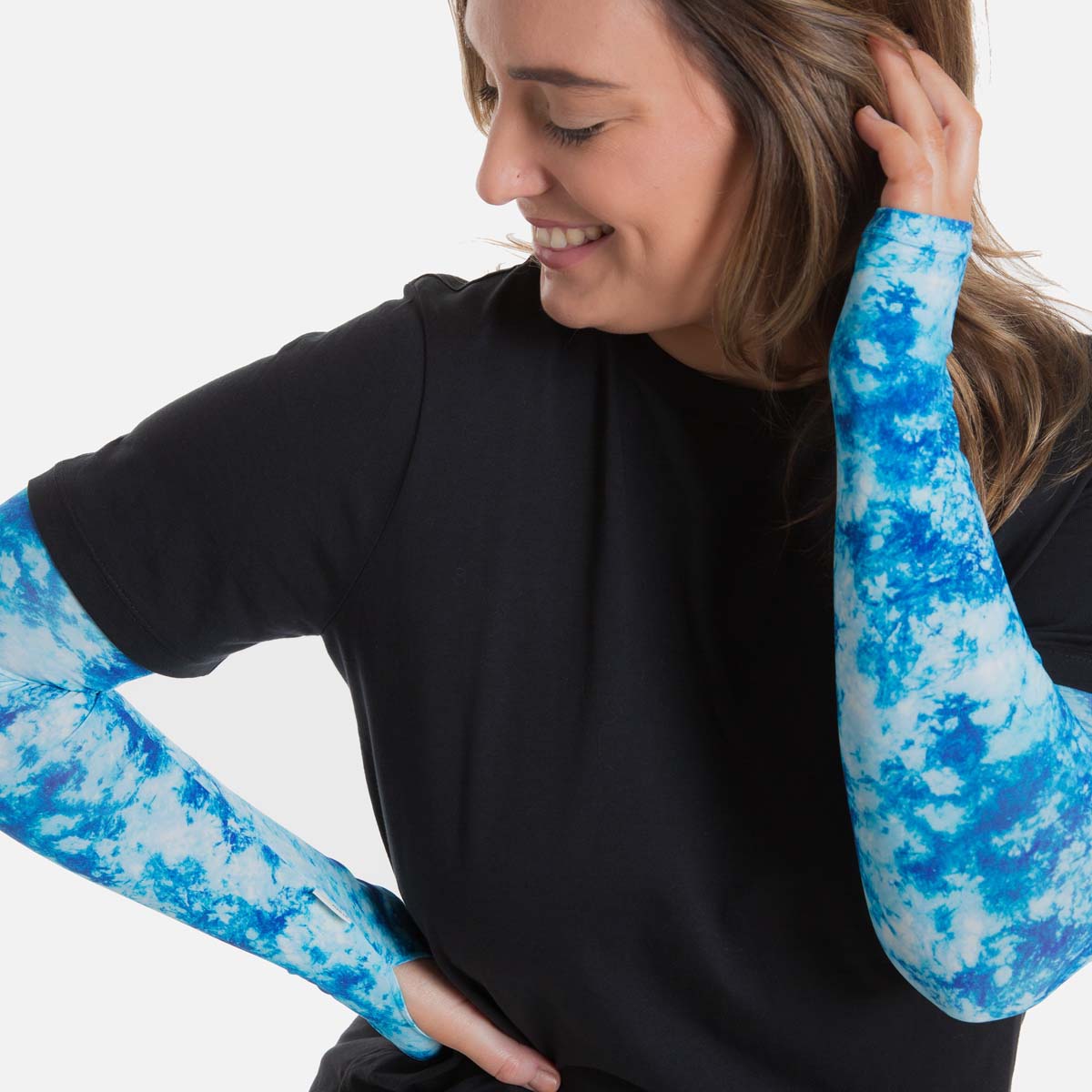 crazy-arms-coral_blue-thumbhole-adult-women-top-2
