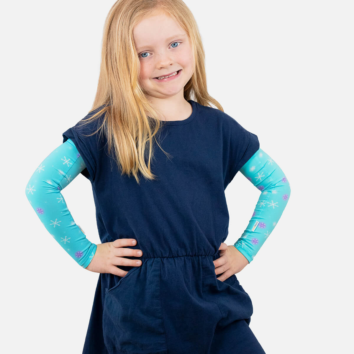 Sun protective sleeves for children - Snowflakes design